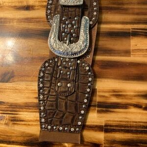 Montana West Brown Croc-Embossed Leather Belt with Silver Studs & Western Buckle